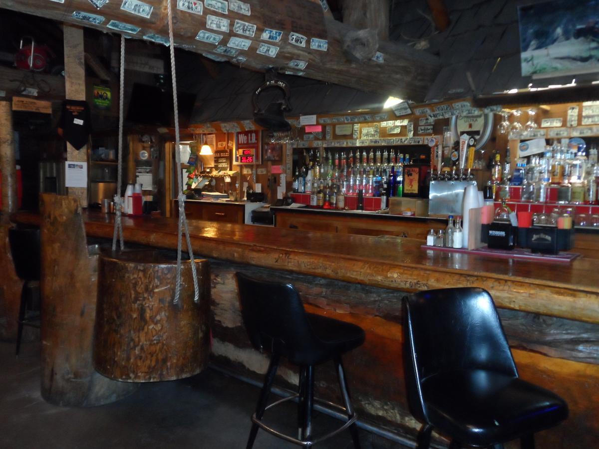 The Jack Saloon Motel Lolo Eksteriør bilde